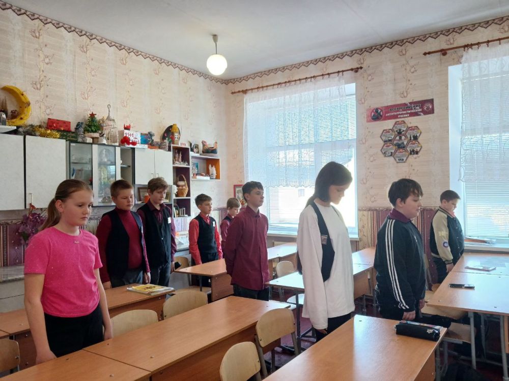 В рамках реализации Концепции «Луганский характер», в целях сохранения исторической правды о преступлениях нацистов и их пособников в отношении мирных советских граждан в года Великой Отечественной войны на оккупированных... В рамках реализации Концепции «Луганский характер», в целях сохранения исторической правды о преступлениях нацистов и их пособников в отношении мирных советских граждан в года Великой Отечественной войны на оккупированных...