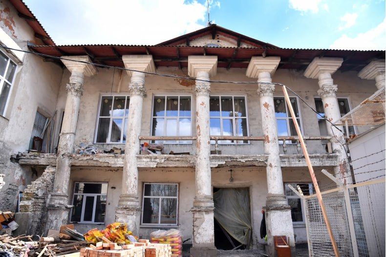 Комсомольский поселковый клуб ждут перемены Комсомольский поселковый клуб ждут перемены