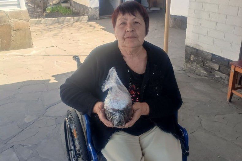 Выдача пасхальных куличей состоялась в Свердловском комплексном центре социального обслуживания населения Выдача пасхальных куличей состоялась в Свердловском комплексном центре социального обслуживания населения