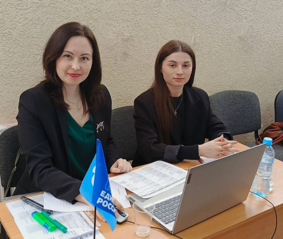 Светлана Гизай: В рамках Дня единых действий Региональное отделение Поискового движения России в ЛНР организовало в Славяносербске проведение Квиза «Без срока давности», направленного на освещение исторических фактов... Светлана Гизай: В рамках Дня единых действий Региональное отделение Поискового движения России в ЛНР организовало в Славяносербске проведение Квиза «Без срока давности», направленного на освещение исторических фактов...