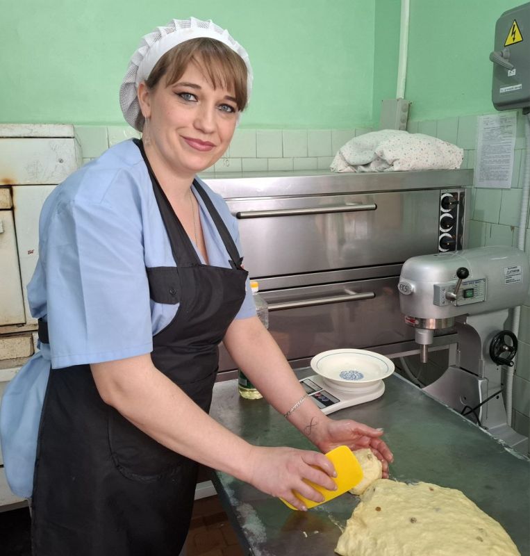 Приближается праздник Светлой Пасхи Приближается праздник Светлой Пасхи