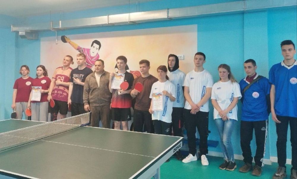 В Алчевске организовали соревнования зонального этапа комплексной спартакиады среди учреждений среднего профессионального образования В Алчевске организовали соревнования зонального этапа комплексной спартакиады среди учреждений среднего профессионального образования