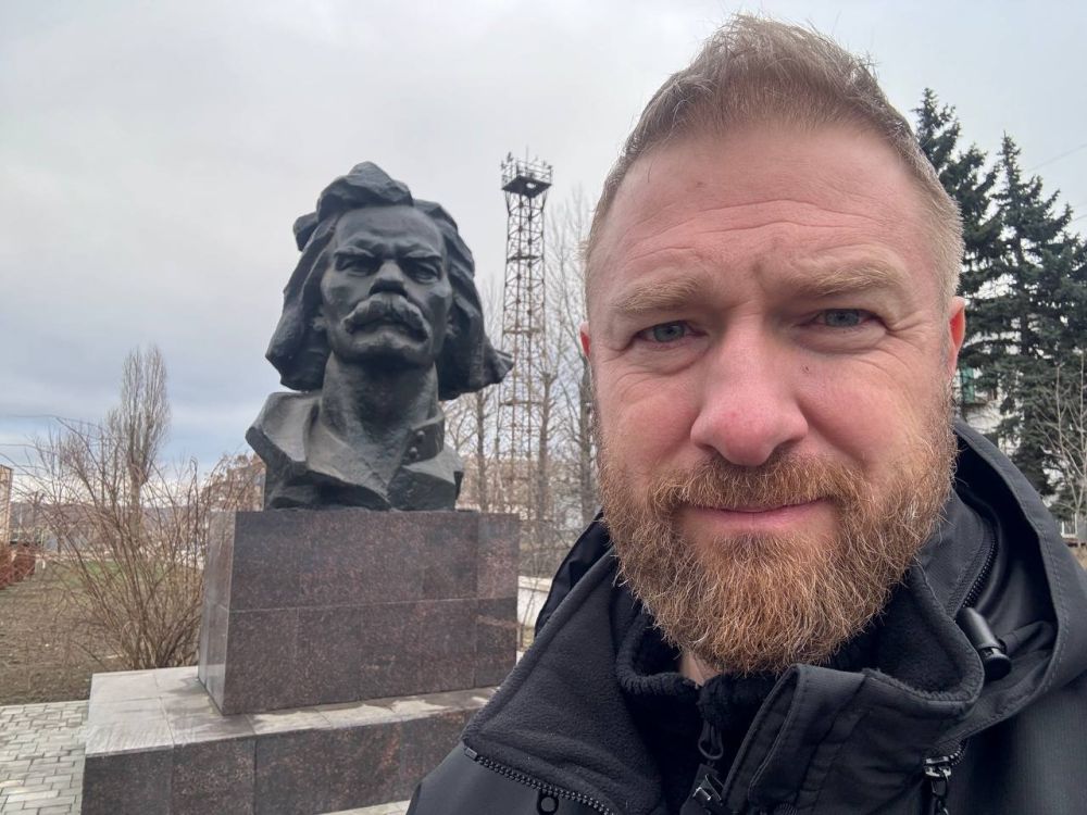 Александр Малькевич: Новый Горький в Краснодоне Александр Малькевич: Новый Горький в Краснодоне