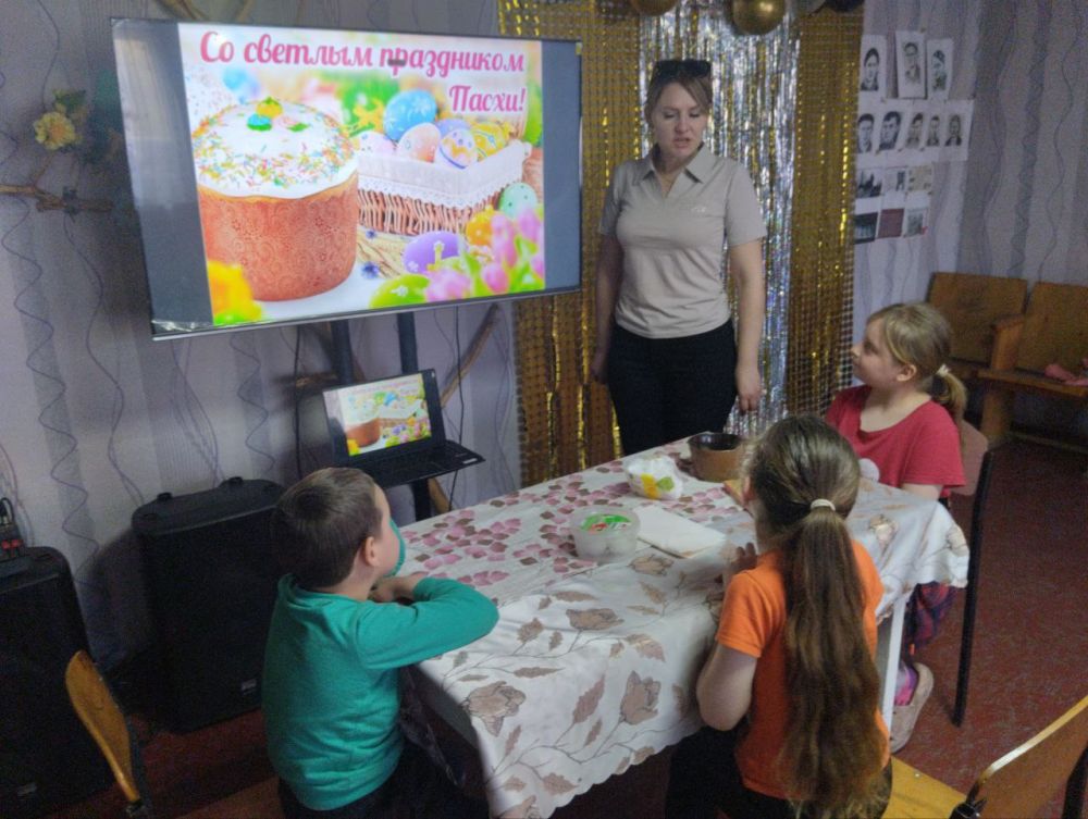В Ульяновском сельском клубе был проведен познавательно-творческий час «Час православия» В Ульяновском сельском клубе был проведен познавательно-творческий час «Час православия»