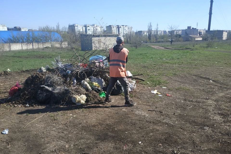МУП «Благоустройство» СМО» продолжает предпасхальные мероприятия по наведению порядка на кладбищах МУП «Благоустройство» СМО» продолжает предпасхальные мероприятия по наведению порядка на кладбищах