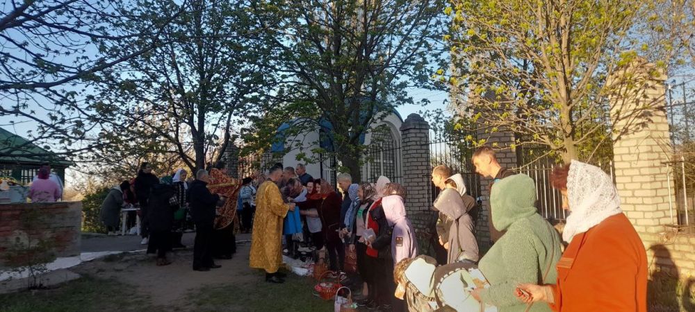 Сергей Козенко: В городе Молодогвардейске состоялось праздничное пасхальное богослужение, которое провел настоятель Храма в Честь Воскресения Христова Протоиерей Виталий Терещук Сергей Козенко: В городе Молодогвардейске состоялось праздничное пасхальное богослужение, которое провел настоятель Храма в Честь Воскресения Христова Протоиерей Виталий Терещук