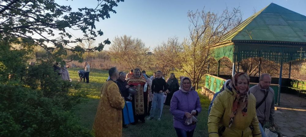 Сергей Козенко: В городе Молодогвардейске состоялось праздничное пасхальное богослужение, которое провел настоятель Храма в Честь Воскресения Христова Протоиерей Виталий Терещук Сергей Козенко: В городе Молодогвардейске состоялось праздничное пасхальное богослужение, которое провел настоятель Храма в Честь Воскресения Христова Протоиерей Виталий Терещук