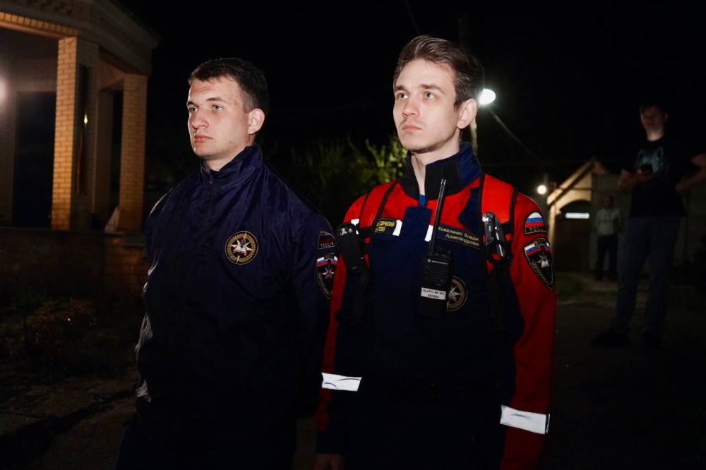 Поздравляем со светлым праздником Пасхи! Поздравляем со светлым праздником Пасхи!