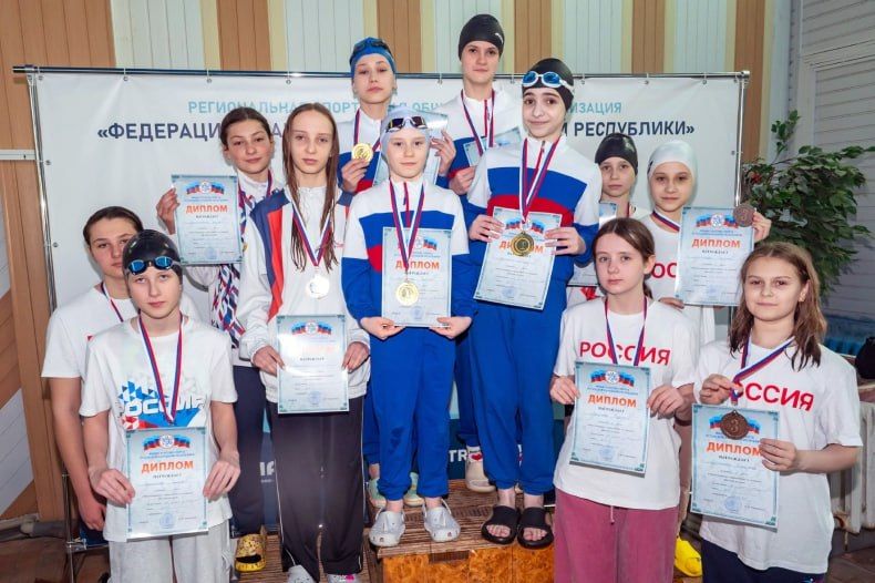 ОБЗОР ПРЕССЫ «ВОСТОЧНЫЙ ЭКСПРЕСС»: Наши «дельфины» уступили только луганчанам ОБЗОР ПРЕССЫ «ВОСТОЧНЫЙ ЭКСПРЕСС»: Наши «дельфины» уступили только луганчанам