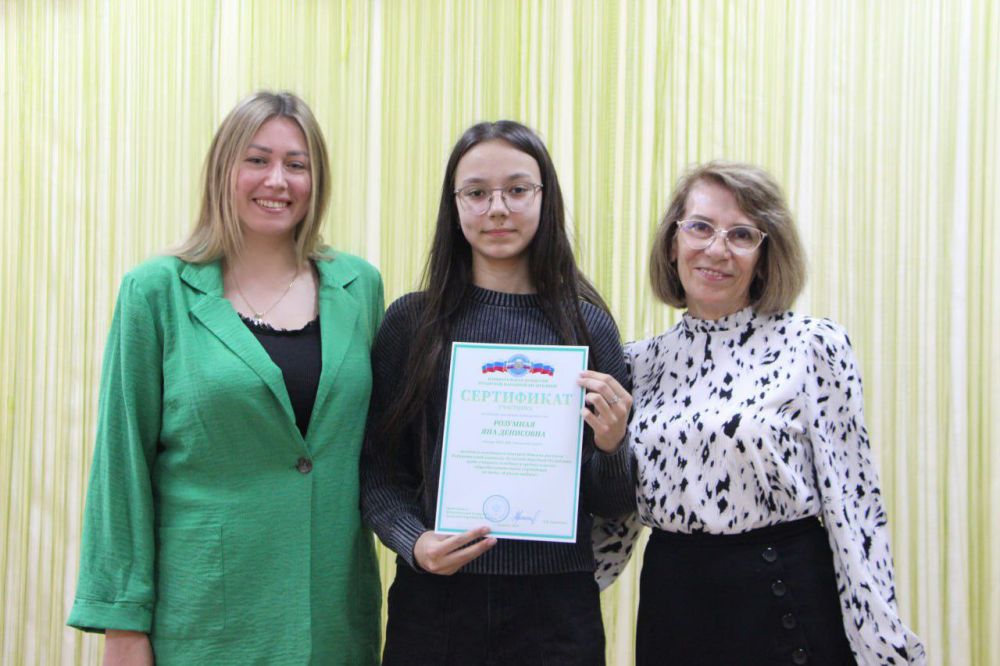В декабре 2024 года, Избирательной комиссией Луганской Народной Республики, был обьявлен конкурс детских рисунков "Я рисую выборы", среди учащихся младших и средних классов общеобразовательных учреждений В декабре 2024 года, Избирательной комиссией Луганской Народной Республики, был обьявлен конкурс детских рисунков "Я рисую выборы", среди учащихся младших и средних классов общеобразовательных учреждений