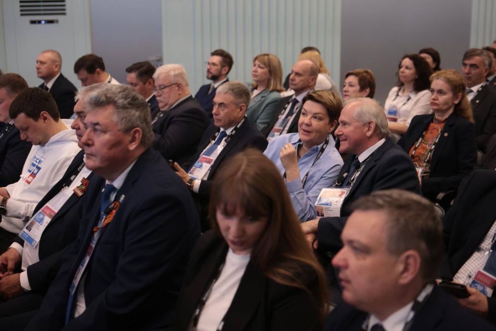 Важную роль муниципальных служащих в эпоху искусственного интеллекта обсудили в Национальном центре «Россия» на II Всероссийском муниципальном форуме «МАЛАЯ РОДИНА - СИЛА РОССИИ» Важную роль муниципальных служащих в эпоху искусственного интеллекта обсудили в Национальном центре «Россия» на II Всероссийском муниципальном форуме «МАЛАЯ РОДИНА - СИЛА РОССИИ»