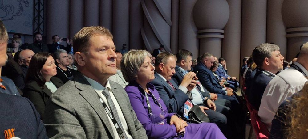 Роман Лысенко: Панельная сессия: «Новое качество жизни: жилье, благоустройство, инфраструктура» Роман Лысенко: Панельная сессия: «Новое качество жизни: жилье, благоустройство, инфраструктура»