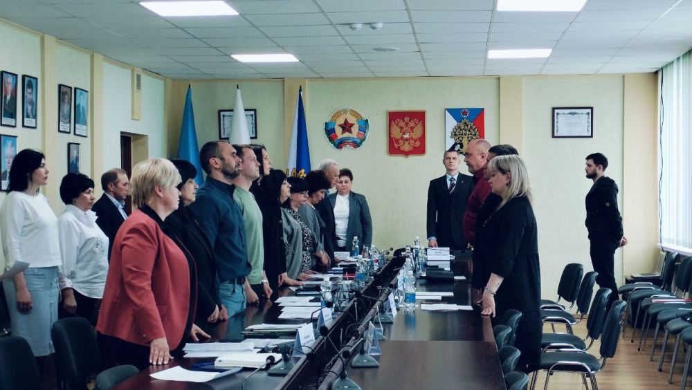 Состоялась XXXI сессия I созыва Совета городского округа муниципальное образование городской округ город Ровеньки, на которой присутствовала первый заместитель Главы городского округа город Ровеньки Татьяна Хрипачева Состоялась XXXI сессия I созыва Совета городского округа муниципальное образование городской округ город Ровеньки, на которой присутствовала первый заместитель Главы городского округа город Ровеньки Татьяна Хрипачева
