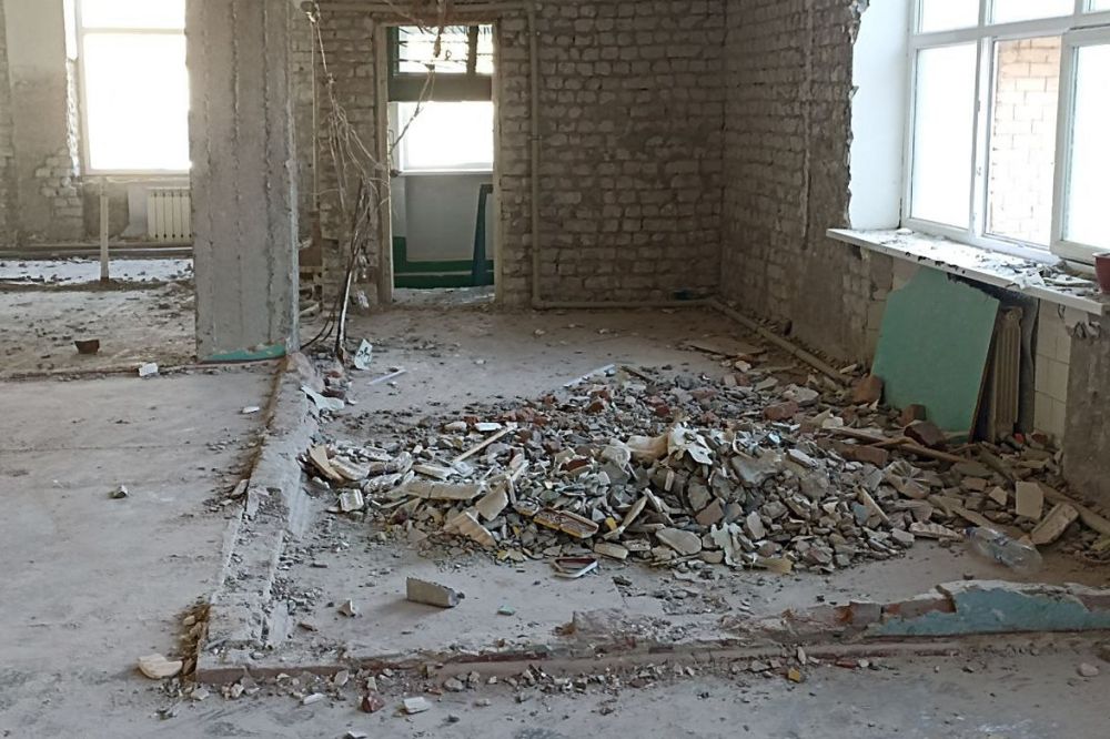 Заместитель Министра строительства и ЖКХ Красноярского края Юрий Шестопалов вместе с заместителем Главы Администрации Свердловского округа Игорем Ковальчуком и руководителем проектного направления красноярской подрядной... Заместитель Министра строительства и ЖКХ Красноярского края Юрий Шестопалов вместе с заместителем Главы Администрации Свердловского округа Игорем Ковальчуком и руководителем проектного направления красноярской подрядной...
