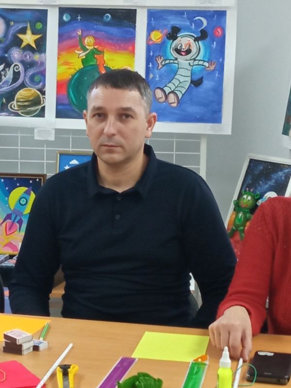 Педагоги дополнительного образования ГБУ ДО ЛНР "Беловодский районный центр детского и юношеского творчества" приняли участие в республиканском семинаре-практикуме педагогов дополнительного образования по... Педагоги дополнительного образования ГБУ ДО ЛНР "Беловодский районный центр детского и юношеского творчества" приняли участие в республиканском семинаре-практикуме педагогов дополнительного образования по...