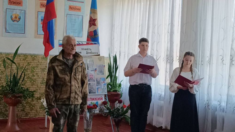 Торжественное открытие мемориального стенда «Мужество. Долг. Отвага» Торжественное открытие мемориального стенда «Мужество. Долг. Отвага»