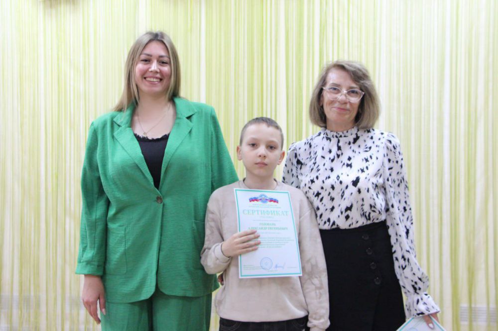 В декабре 2024 года, Избирательной комиссией Луганской Народной Республики, был обьявлен конкурс детских рисунков "Я рисую выборы", среди учащихся младших и средних классов общеобразовательных учреждений В декабре 2024 года, Избирательной комиссией Луганской Народной Республики, был обьявлен конкурс детских рисунков "Я рисую выборы", среди учащихся младших и средних классов общеобразовательных учреждений
