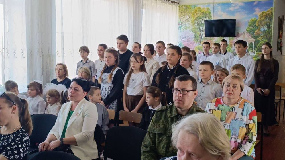 Торжественное открытие мемориального стенда «Мужество. Долг. Отвага» Торжественное открытие мемориального стенда «Мужество. Долг. Отвага»