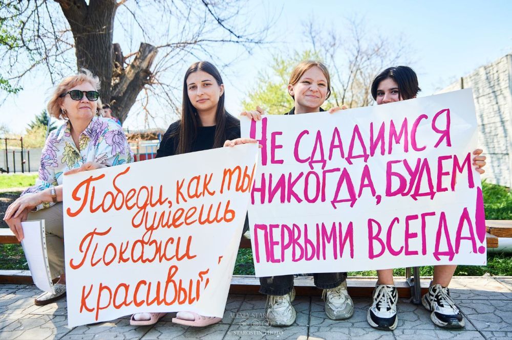 Уникальный футбольный мастер-класс прошёл в нашей Республике! Уникальный футбольный мастер-класс прошёл в нашей Республике!