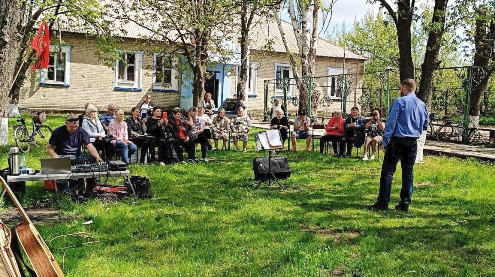 Сергей Колягин: Сегодня стартовал цикл праздничных выездных концертов «Победа в сердцах», приуроченных к 80-й годовщине Победы в Великой Отечественной войне 1941-1945 годов Сергей Колягин: Сегодня стартовал цикл праздничных выездных концертов «Победа в сердцах», приуроченных к 80-й годовщине Победы в Великой Отечественной войне 1941-1945 годов