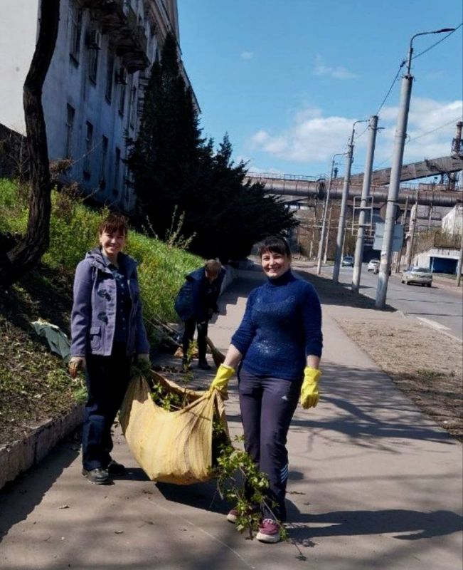 Сотрудники Алчевского металлургического комбината приняли участие в республиканской экологической акции «Чистая Республика — 2025»! Сотрудники Алчевского металлургического комбината приняли участие в республиканской экологической акции «Чистая Республика — 2025»!