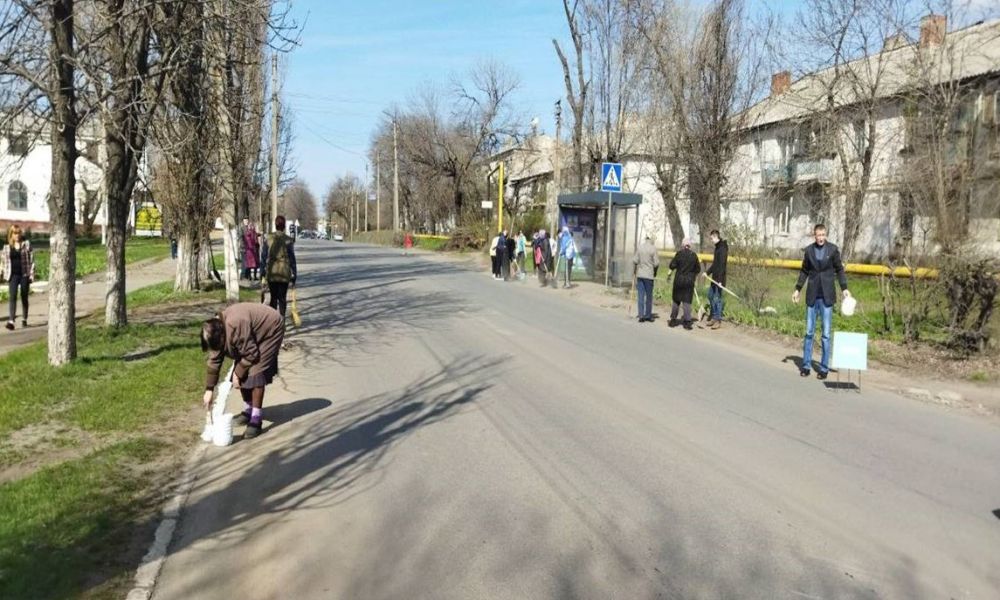 В учреждениях культуры и спорта Красного Луча продолжается акция "Чистая Республика - 2025" В учреждениях культуры и спорта Красного Луча продолжается акция "Чистая Республика - 2025"