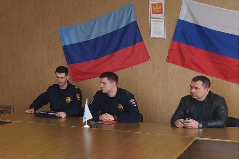 В селе Матвеевка провели встречу с правоохранителями В селе Матвеевка провели встречу с правоохранителями