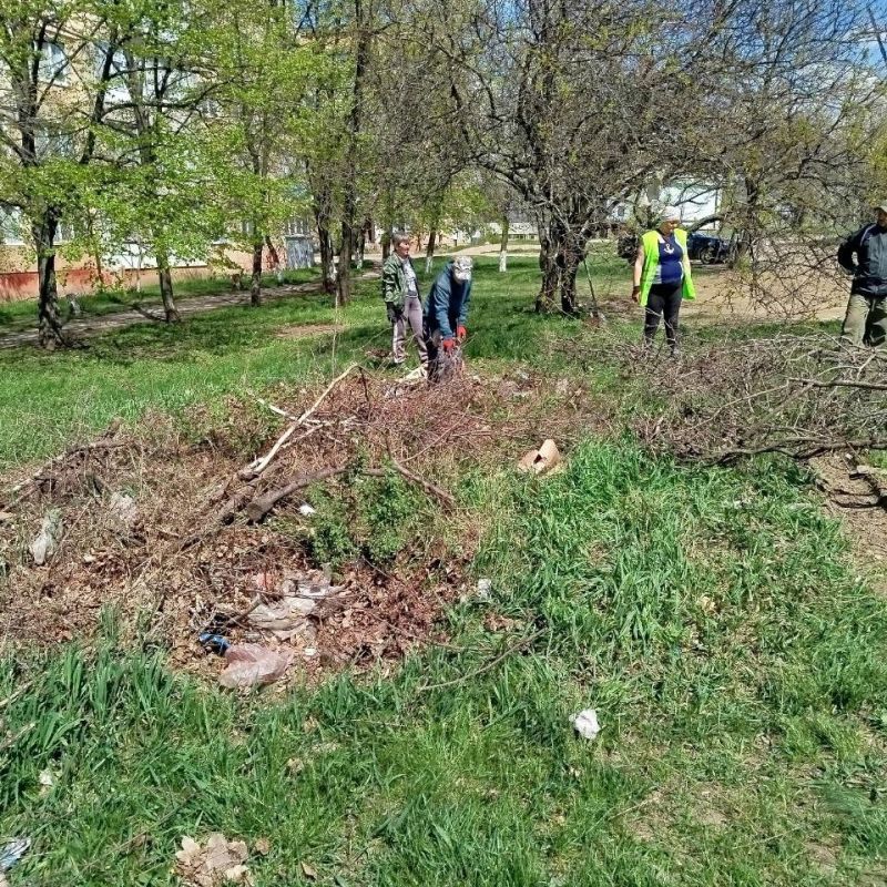 В рамках республиканской акции "Чистая республика - 2025" коммунальные службы нашего города демонстрируют отличное сотрудничество в решении важнейших экологических задач В рамках республиканской акции "Чистая республика - 2025" коммунальные службы нашего города демонстрируют отличное сотрудничество в решении важнейших экологических задач