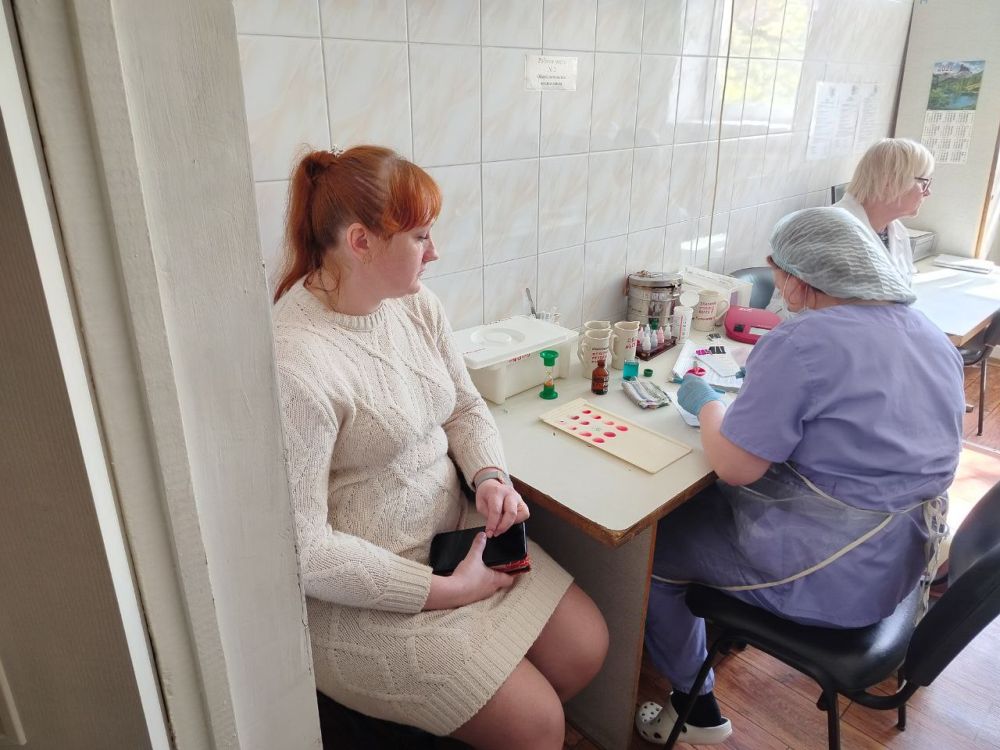 Первомайские единороссы приняли участие в неделе донорства Первомайские единороссы приняли участие в неделе донорства