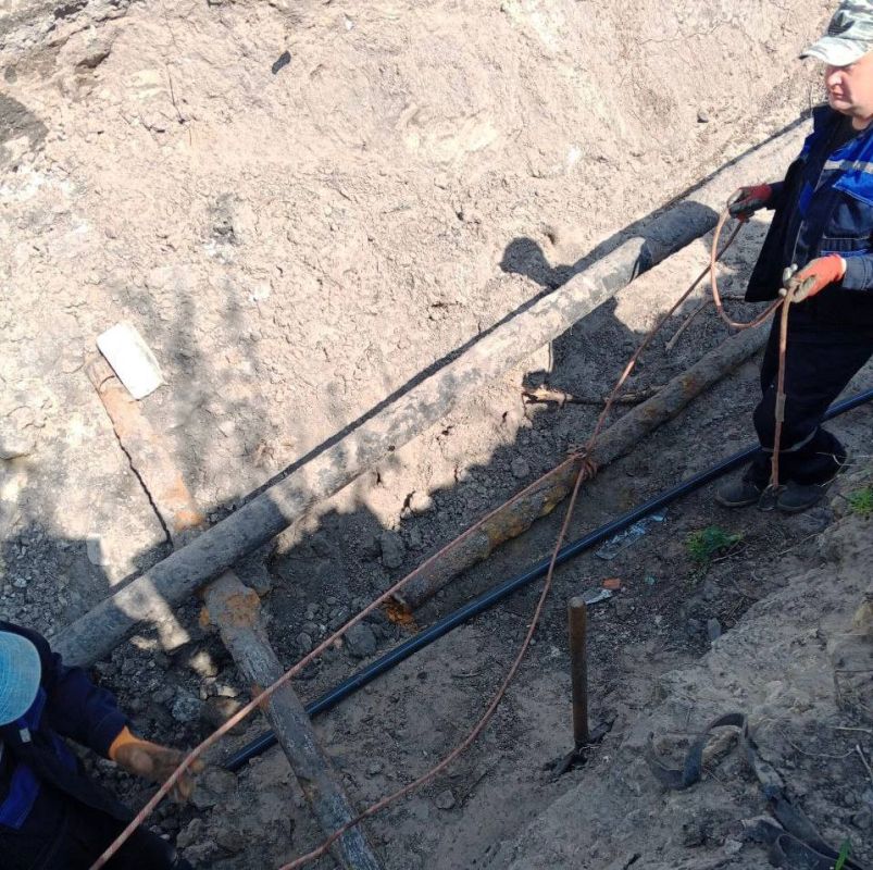 В микрорайоне Щедрищево г. Северодонецка специалисты «Луганскводы» заменили аварийный участок водопровода В микрорайоне Щедрищево г. Северодонецка специалисты «Луганскводы» заменили аварийный участок водопровода