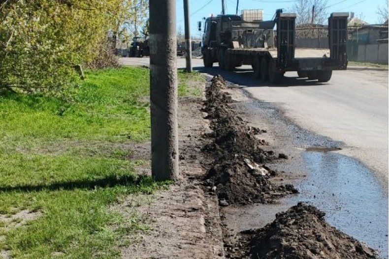 МУП «Благоустройство «СМО» наводит порядок на улице Сергея Тюленина МУП «Благоустройство «СМО» наводит порядок на улице Сергея Тюленина
