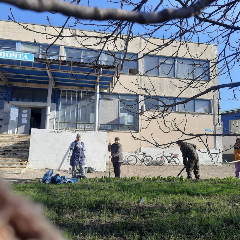Череда субботников продолжается Почтовики из разных уголков Республики активно участвуют в наведении порядка в рамках республиканской акции «Чистая Республика — 2025» Череда субботников продолжается Почтовики из разных уголков Республики активно участвуют в наведении порядка в рамках республиканской акции «Чистая Республика — 2025»