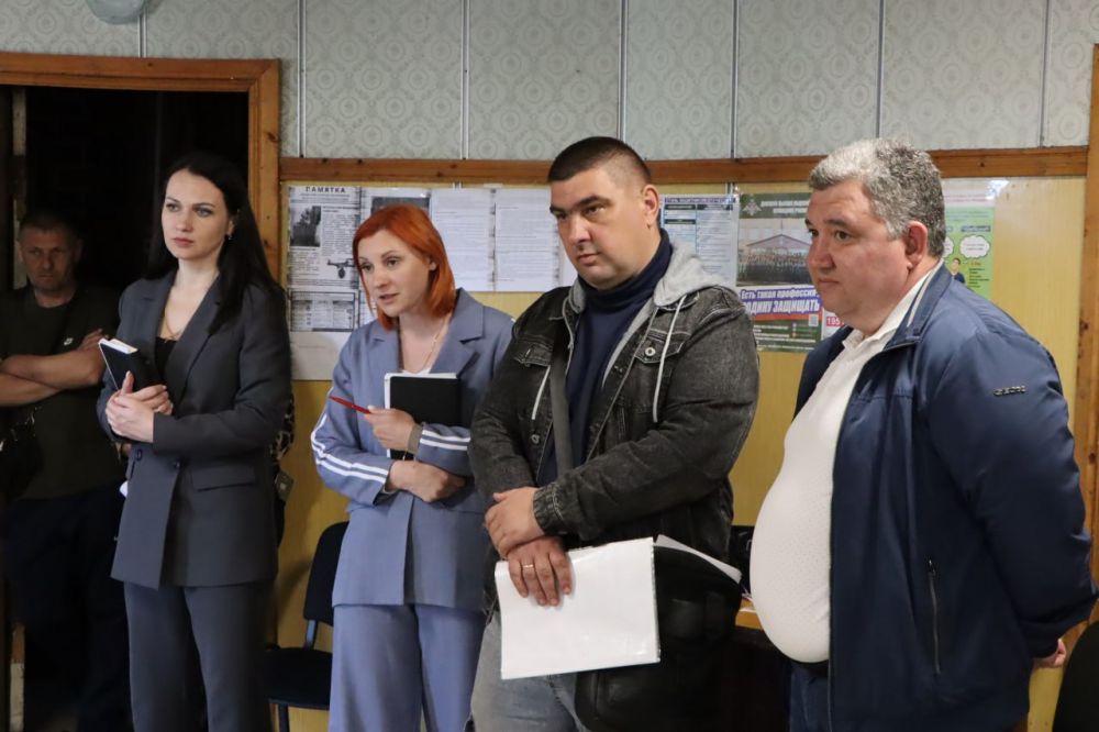 Евгений Бондарь: Сход граждан по вопросу подключения домовладений к новому водопроводу состоялся в селе Новофедоровка Евгений Бондарь: Сход граждан по вопросу подключения домовладений к новому водопроводу состоялся в селе Новофедоровка