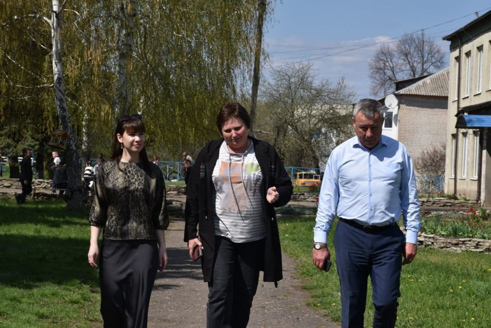 #ВОРОНЕЖСНАМИ. В Новопсковском муниципальном округе продолжаются работы по восстановлению инфраструктуры при поддержке Воронежской области #ВОРОНЕЖСНАМИ. В Новопсковском муниципальном округе продолжаются работы по восстановлению инфраструктуры при поддержке Воронежской области