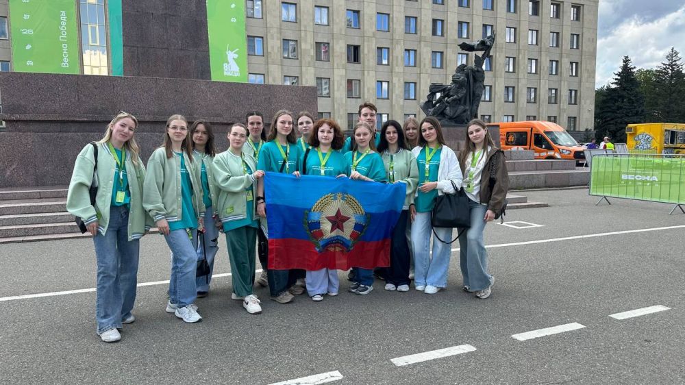 Первые ЛНР на III Всероссийском фестивале «Российская школьная весна» Первые ЛНР на III Всероссийском фестивале «Российская школьная весна»