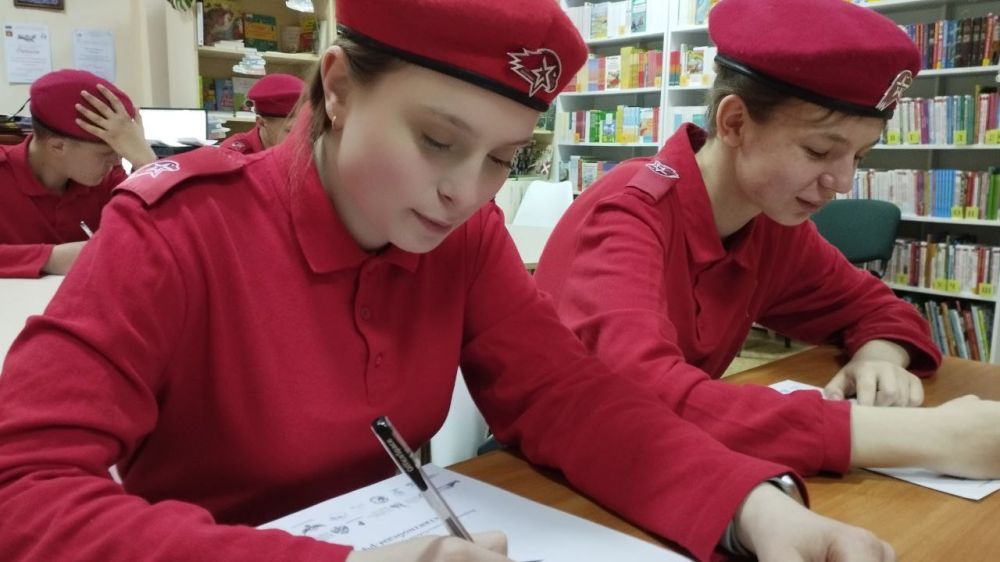 Белокуракинская детская библиотека стала местом, где прозвучало эхо великой Победы Белокуракинская детская библиотека стала местом, где прозвучало эхо великой Победы