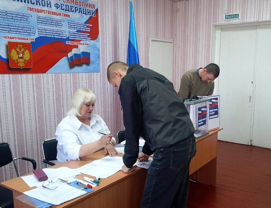 Студентам провели урок избирательного права Студентам провели урок избирательного права