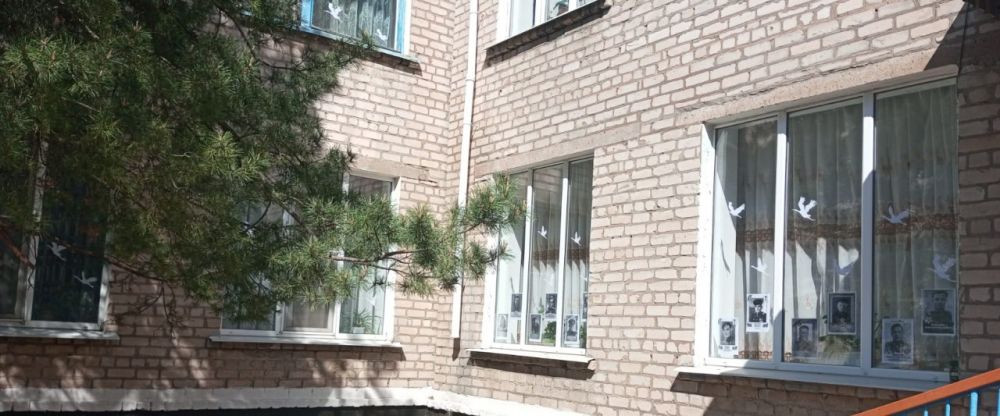 В Краснолучском городском округе проходит акция «Окна Победы» В Краснолучском городском округе проходит акция «Окна Победы»