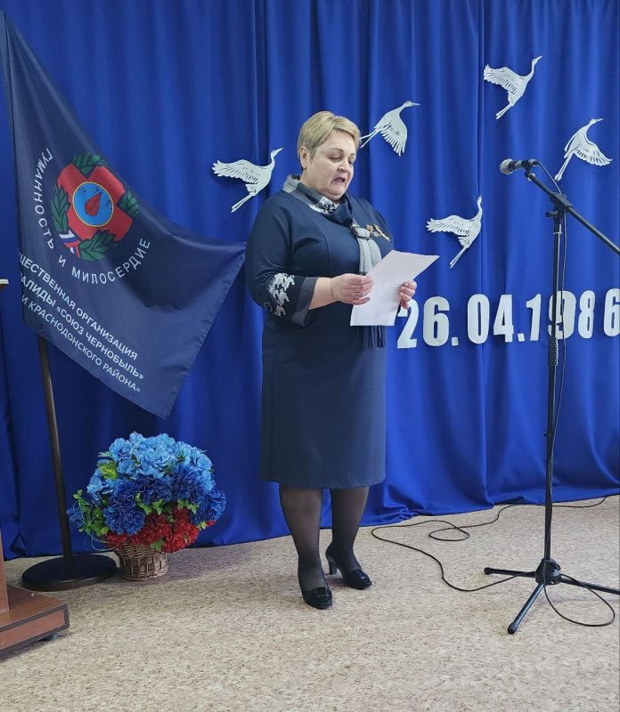 В пгт Новосветловка вспоминали Чернобыльскую трагедию В пгт Новосветловка вспоминали Чернобыльскую трагедию