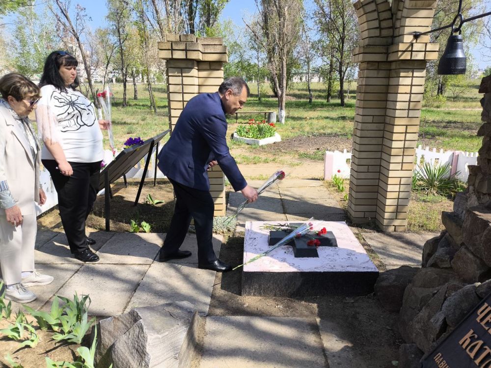 В Рубежном почтили память ликвидаторов и жертв аварии на Чернобыльской АЭС В Рубежном почтили память ликвидаторов и жертв аварии на Чернобыльской АЭС