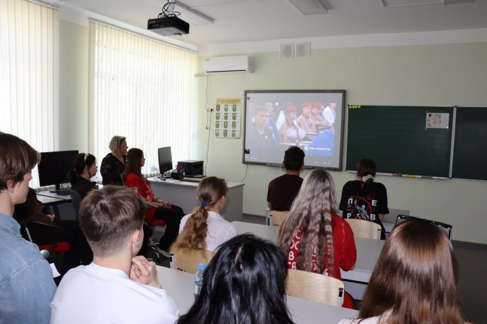 В Северодонецке прошел "Диктант Победы", объединивший жителей городского округа, желающих проверить свои знания о Великой Отечественной войне В Северодонецке прошел "Диктант Победы", объединивший жителей городского округа, желающих проверить свои знания о Великой Отечественной войне