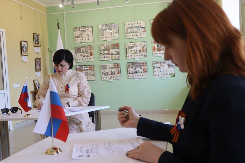 Знать, чтобы помнить: северодончане присоединились к Диктанту Победы Знать, чтобы помнить: северодончане присоединились к Диктанту Победы
