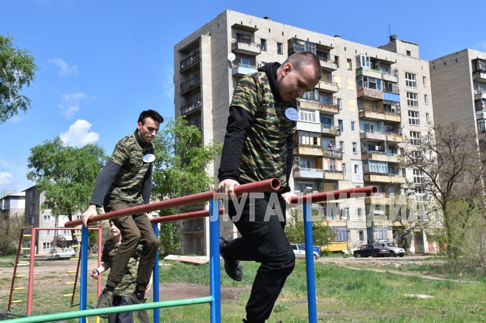 В рамках мероприятий к Году защитника Отечества и 80-ой годовщины Победы в Великой Отечественной войне в Первомайском колледже было организовано проведение спортивно-патриотической игры «Зарница» среди учащихся учебных... В рамках мероприятий к Году защитника Отечества и 80-ой годовщины Победы в Великой Отечественной войне в Первомайском колледже было организовано проведение спортивно-патриотической игры «Зарница» среди учащихся учебных...
