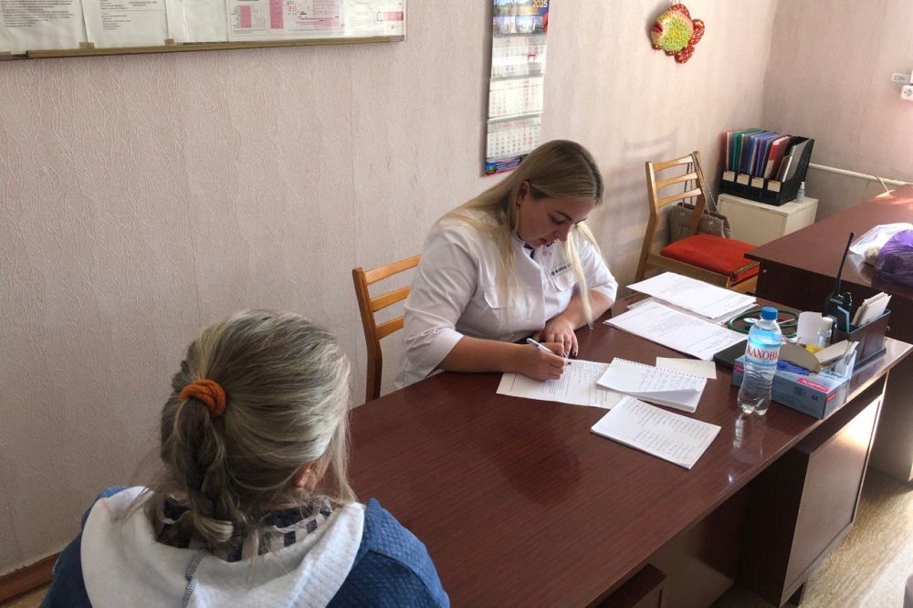 Бригада Красноярских врачей продолжает выездные приёмы жителей отдалённых населённых пунктов Свердловского муниципального округа Бригада Красноярских врачей продолжает выездные приёмы жителей отдалённых населённых пунктов Свердловского муниципального округа