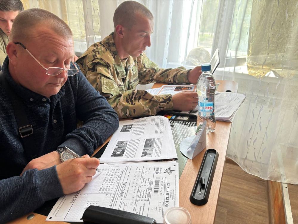 Жители Первомайского городского округа приняли участие во Всемирной акции «Диктант Победы» Жители Первомайского городского округа приняли участие во Всемирной акции «Диктант Победы»