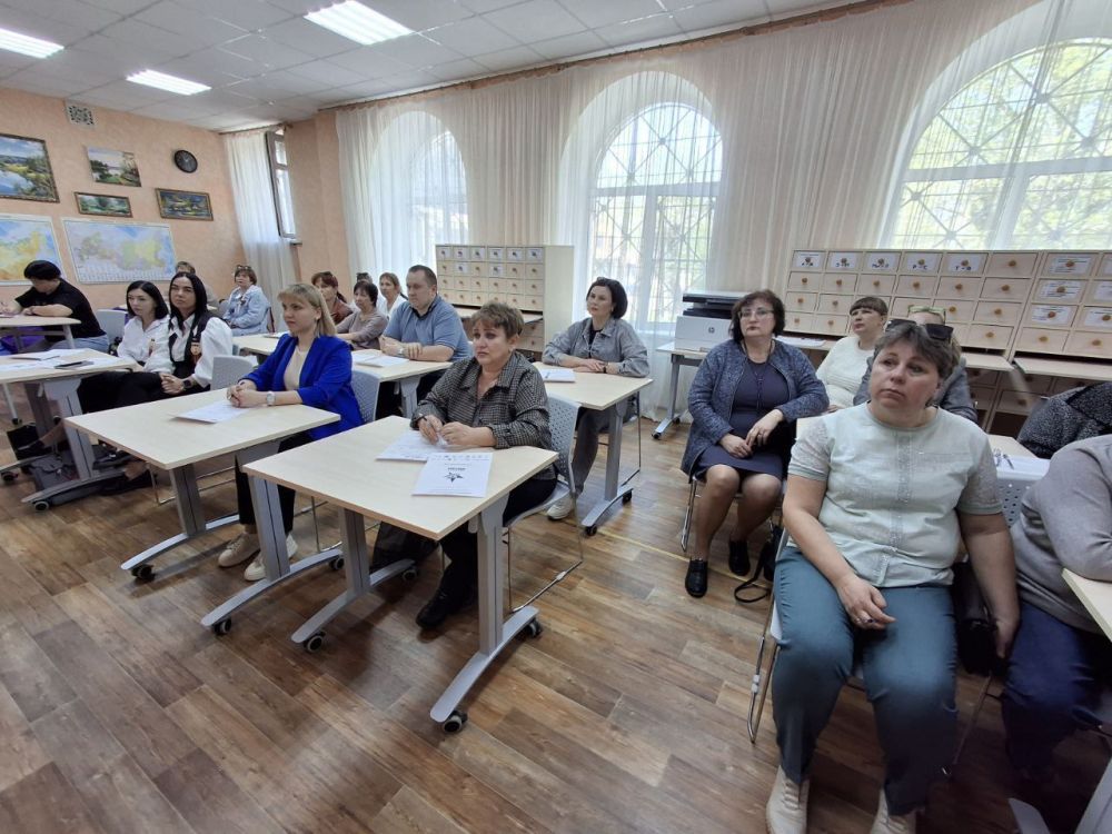 Знать, чтобы помнить! Жители Красного Луча приняли участие в акции Единой России «Диктант Победы» Знать, чтобы помнить! Жители Красного Луча приняли участие в акции Единой России «Диктант Победы»