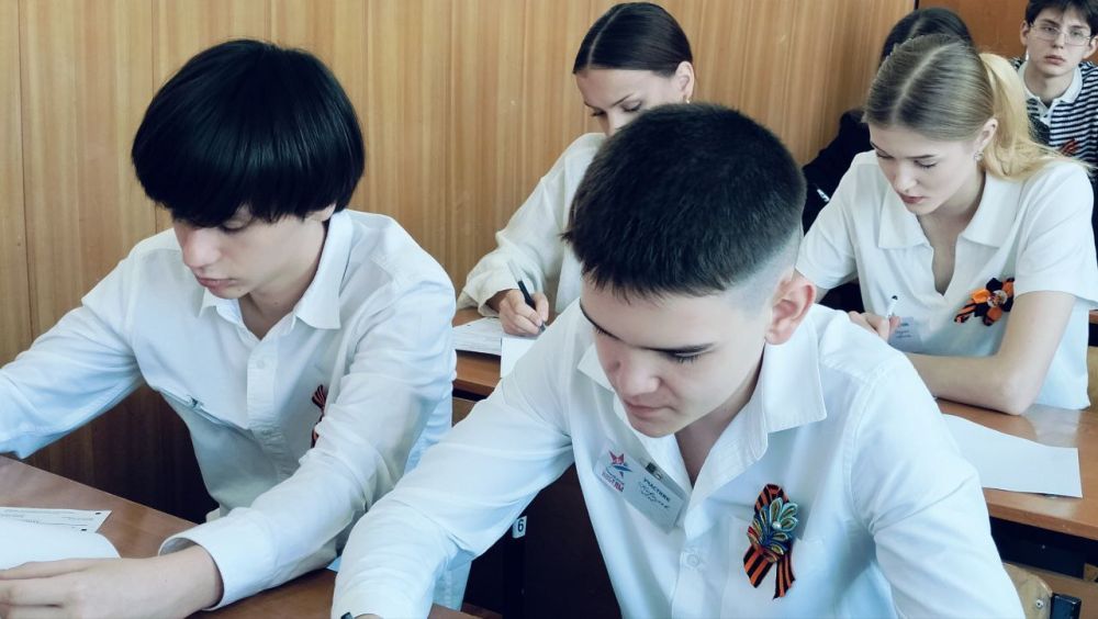 Андрей Рубанцов: Ровенчане написали «Диктант Победы»! Андрей Рубанцов: Ровенчане написали «Диктант Победы»!