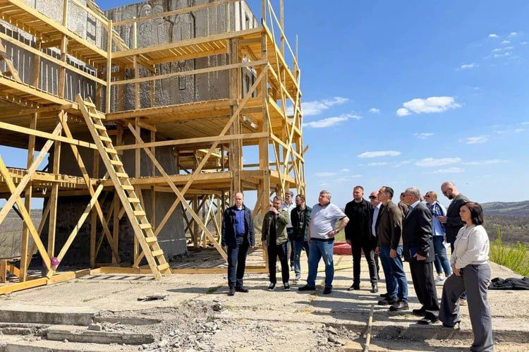 В ЛНР началась реконструкция мемориала у реки Миус В ЛНР началась реконструкция мемориала у реки Миус