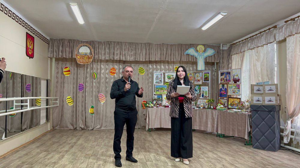 Поздравление победителей творческой выставки-конкурса Поздравление победителей творческой выставки-конкурса