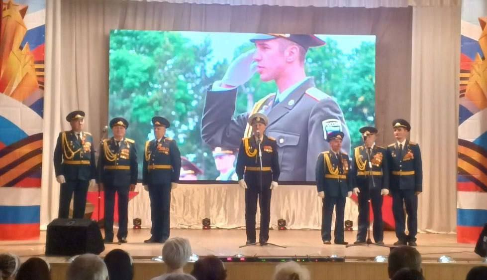 В Алчевске состоялся фестиваль "Пусть память говорит" В Алчевске состоялся фестиваль "Пусть память говорит"